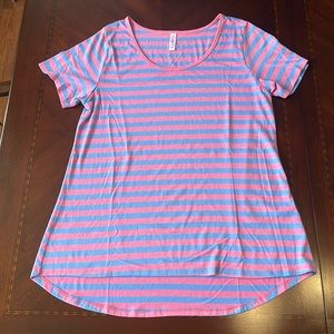 *LAST CHANCE* LuLaRoe Classic tees.  Size L 12-14